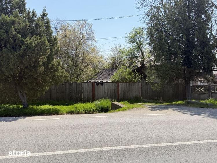 Casă cu 2 camere cu Teren 1047 Mp în Lunca