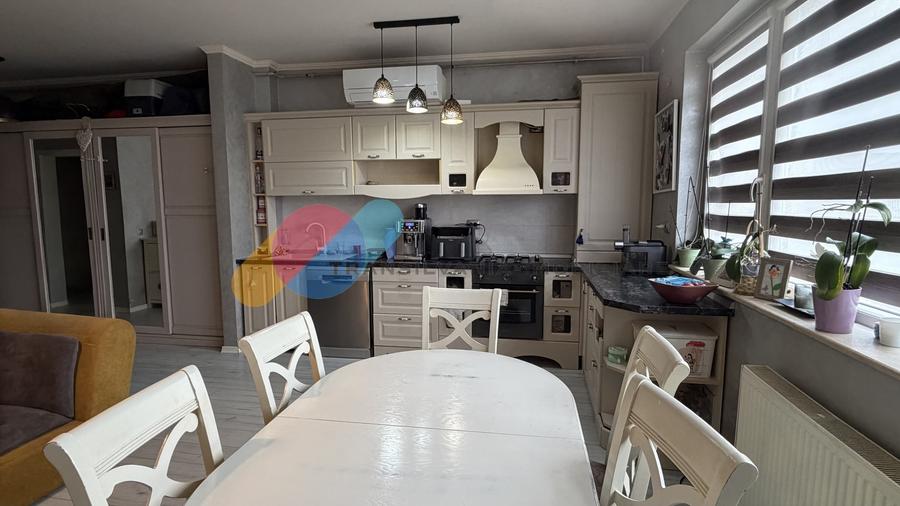 Apartament cu 2 camere semidecomandat în Florești