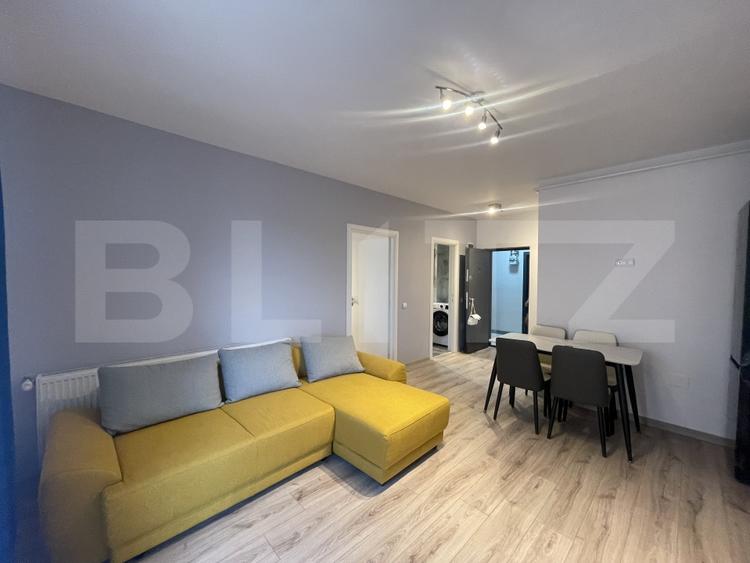 Apartament cu 2 camere semidecomandat, mobilat în Chinteni