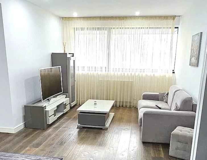 Apartament cu 2 camere decomandat, mobilat în Băneasa