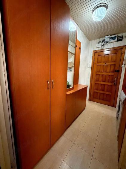 Apartament cu 2 camere semidecomandat în Rogerius