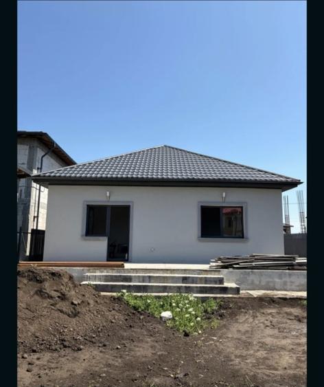 Casă individuală cu 4 camere cu Teren 450 Mp în Cumpăna