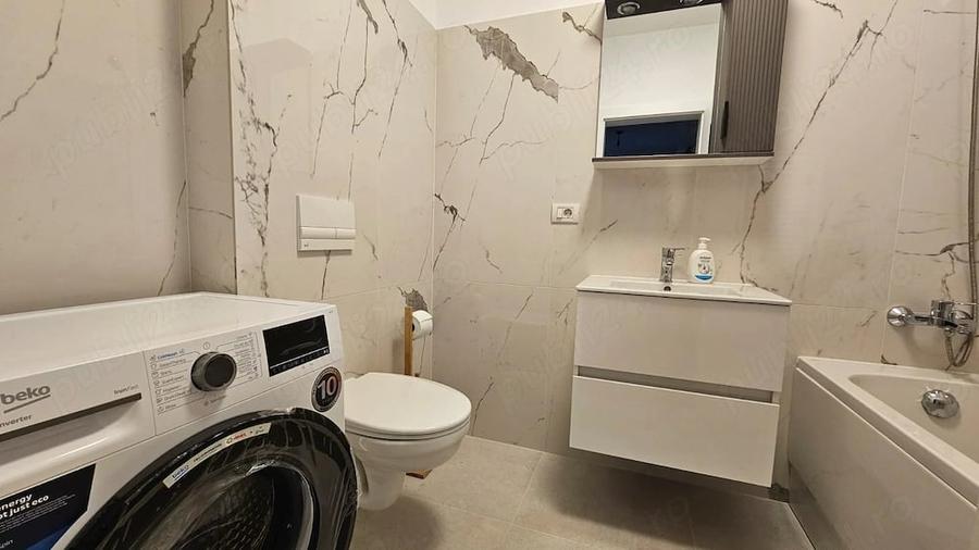 Apartament cu 2 camere decomandat în Aradului
