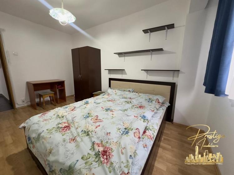 Apartament cu 2 camere decomandat, mobilat în Decebal