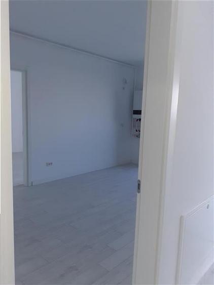Apartament cu 3 camere decomandat în Rahova