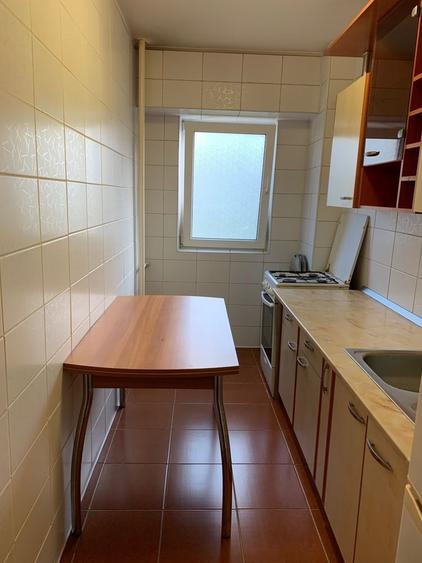 Garsonieră decomandată în Vitan
