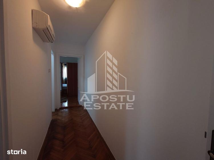 Apartament cu 3 camere, mobilat în Circumvalațiunii