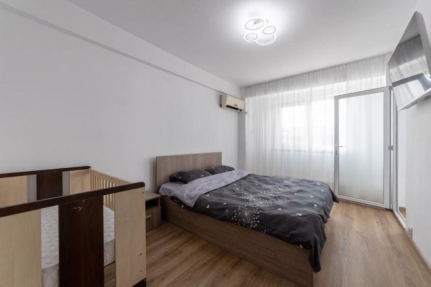 Apartament cu 3 camere decomandat, mobilat în Banat