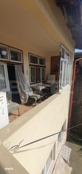 Casă cu 5 camere cu Teren 240 Mp în Central