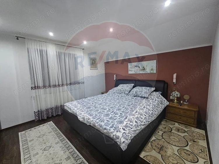 Casă cu Teren 350 Mp în Central