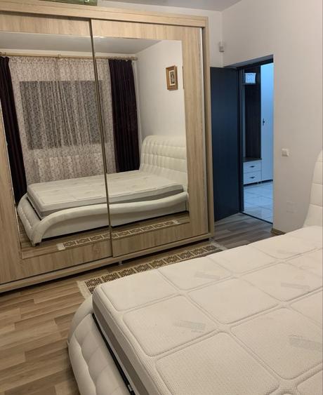 Apartament cu 2 camere decomandat în Exterior Vest