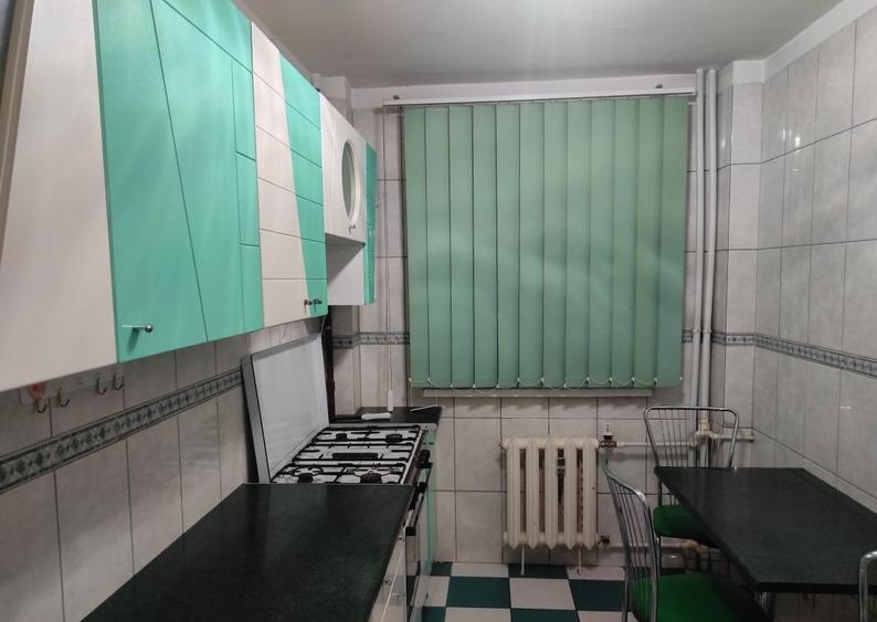 Apartament cu 2 camere decomandat, mobilat în Gorjului