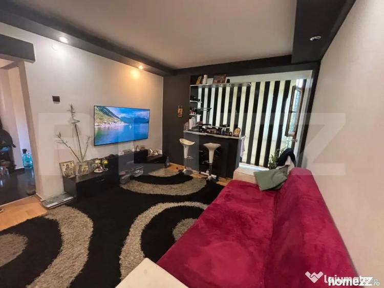 Apartament cu 2 camere semidecomandat în Aleea Trandafirilor