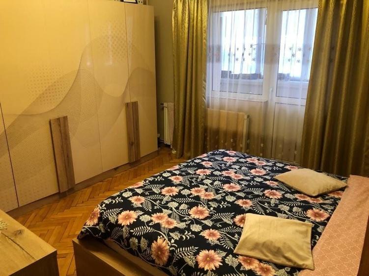 Apartament cu 3 camere decomandat în Dosu Bricii