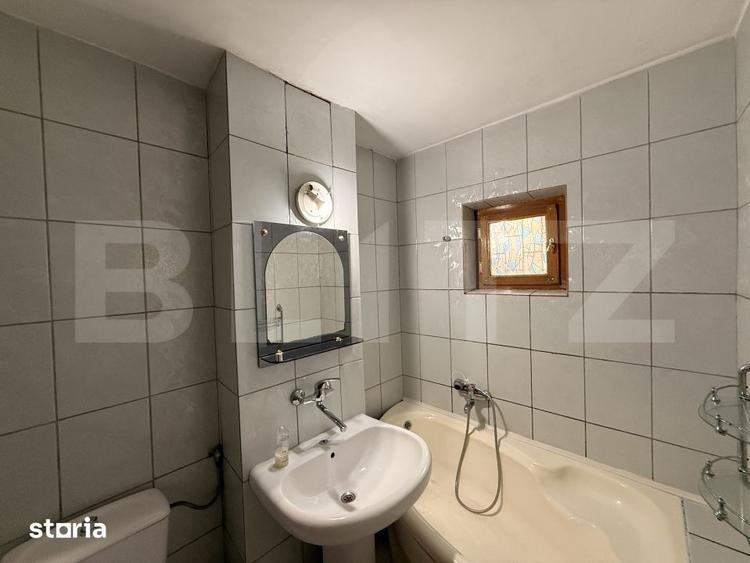 Apartament 4 camere, 97 mp, CT/AC, zona Rovine - 1