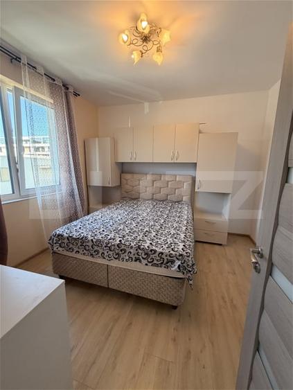 Apartament cu 2 camere semidecomandat, mobilat în Florești