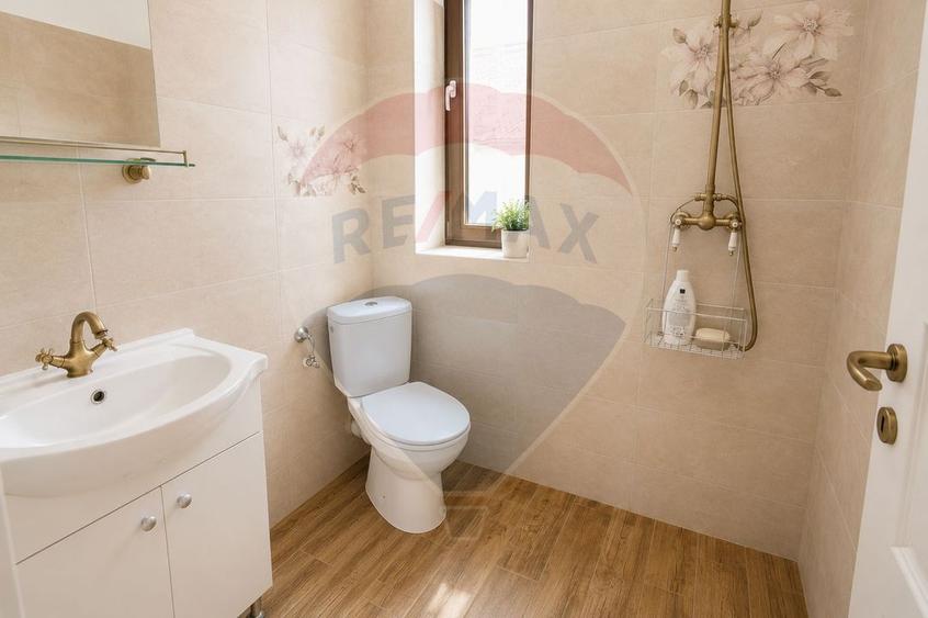 Casă individuală cu 3 camere cu Teren 1123 Mp în Măieruș