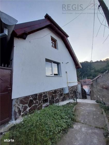 Casă cu 2 camere în Schei