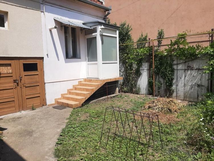 Garsonieră semidecomandată în Central