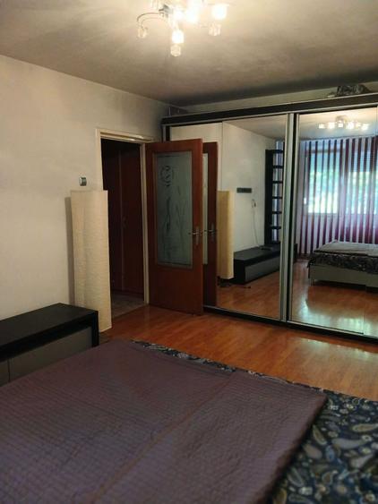 Apartament cu 2 camere decomandat în Exterior Vest