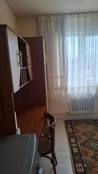 Garsonieră în Poieni