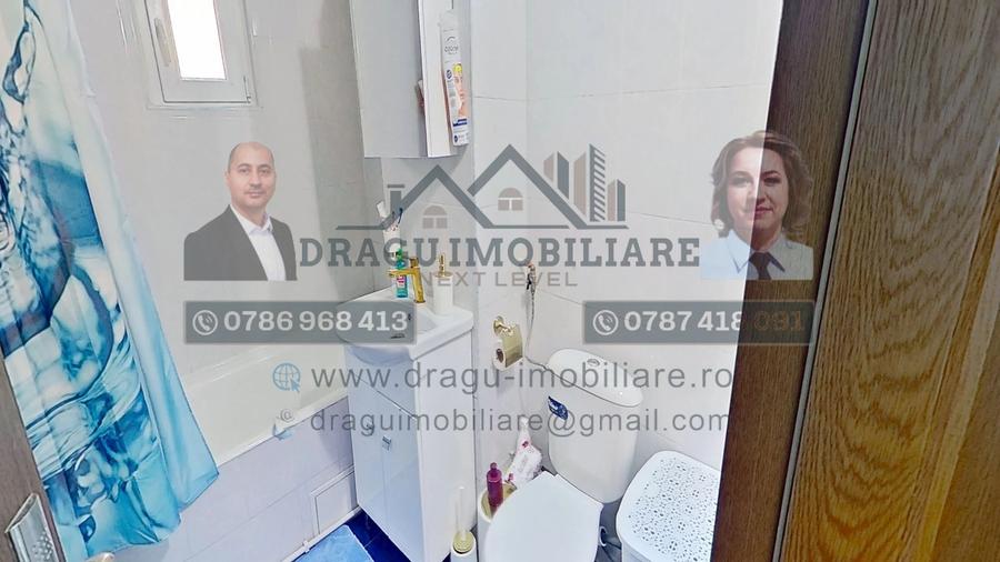 Apartament cu 3 camere decomandat în Est