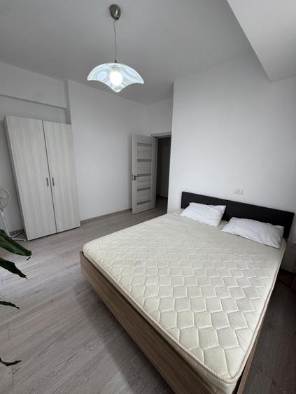 Apartament cu 3 camere decomandat în Mihai Bravu