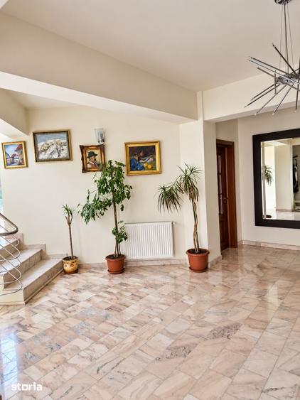Casă cu Teren 269 Mp în Vitan