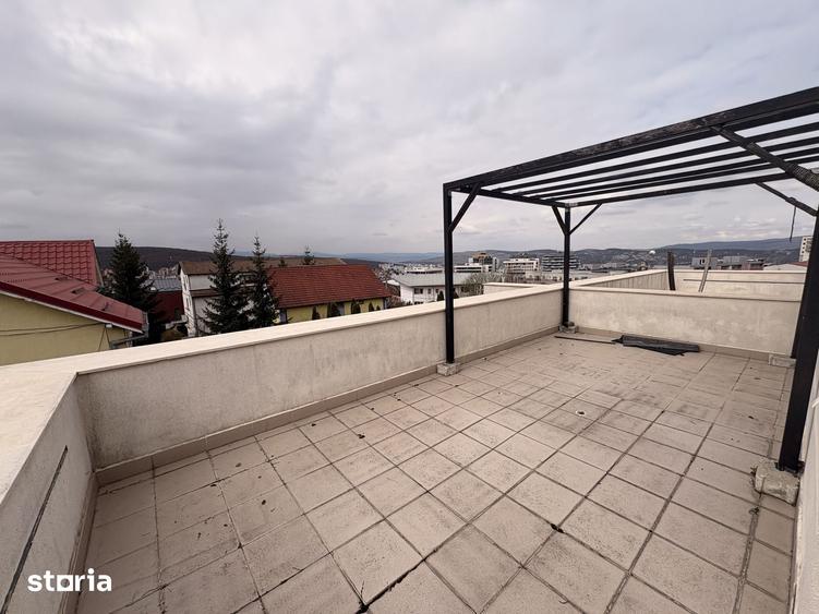 Casă cu 4 camere cu Teren 70 Mp în Europa