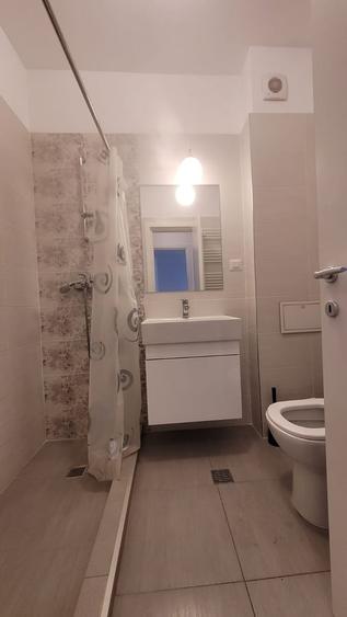 Garsonieră decomandată în Unirii