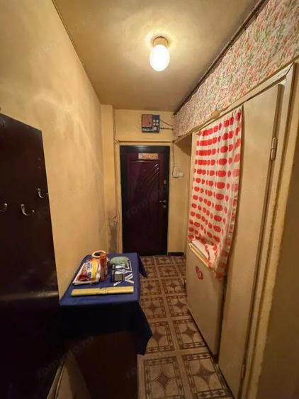 Apartament cu 2 camere semidecomandat în Decebal