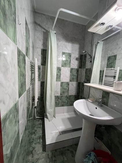 Apartament cu 2 camere,etaj 1,zona Pacurari-Alpha Bank - 1