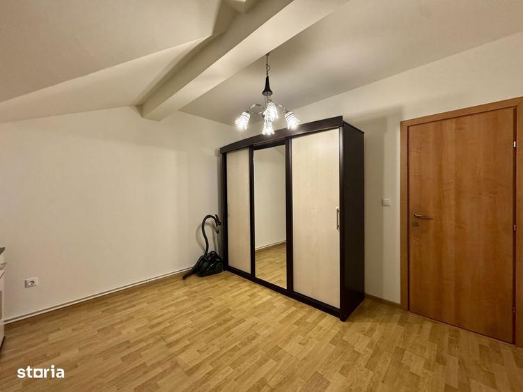 Apartament cu 3 camere în Steaua