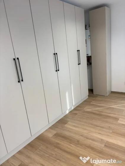 Apartament cu 2 camere decomandat în Florești