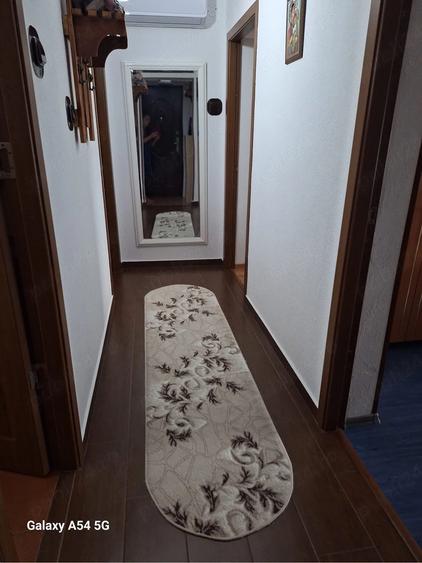 Apartament cu 2 camere decomandat în 9 Mai