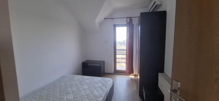 Casă cu 8 camere cu Canalizare în Exterior Nord