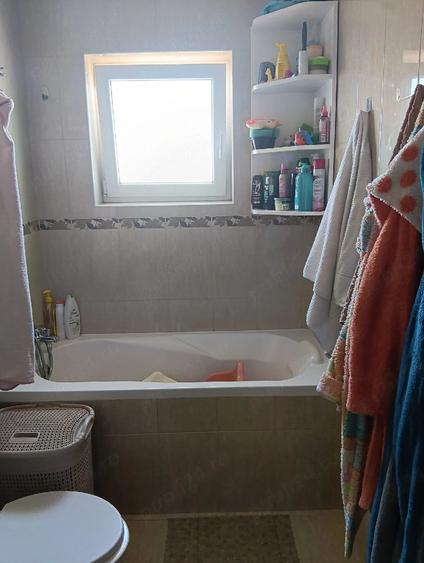 Apartament cu 2 camere decomandat în Lugojului
