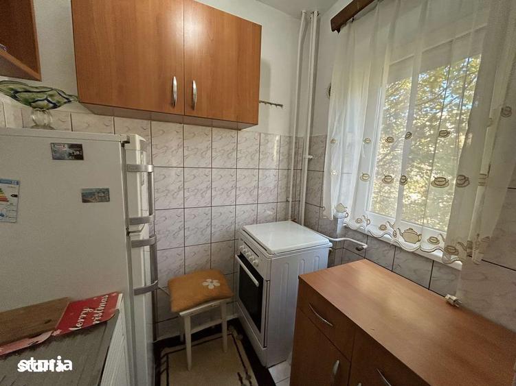 Apartament cu 2 camere semidecomandat în Grădiște