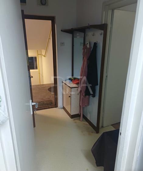 Apartament cu 2 camere semidecomandat în Drumul Taberei