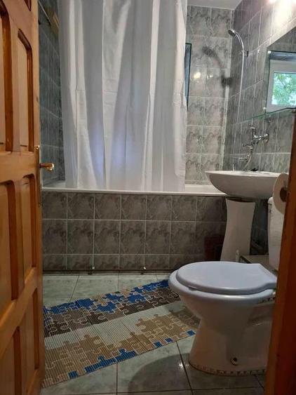 Apartament cu 2 camere decomandat, mobilat în Nicolina