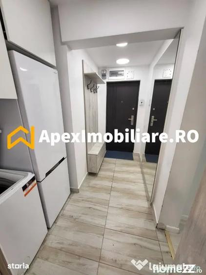 Apartament cu 2 camere semidecomandat, mobilat în Victoriei