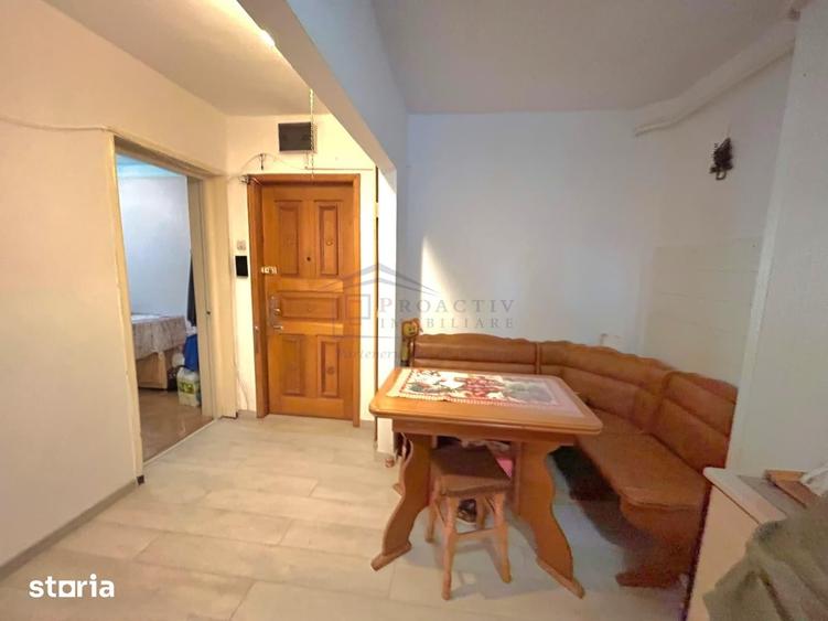 Apartament cu 3 camere decomandat în George Enescu