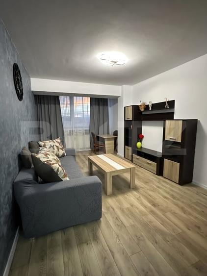 Apartament cu 3 camere decomandat, mobilat în Mărăști