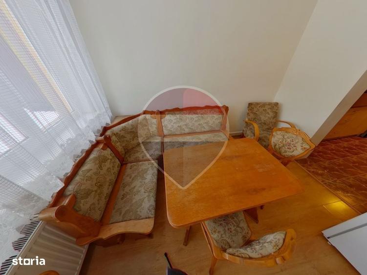 Casă cu 4 camere în Valea Hotarului
