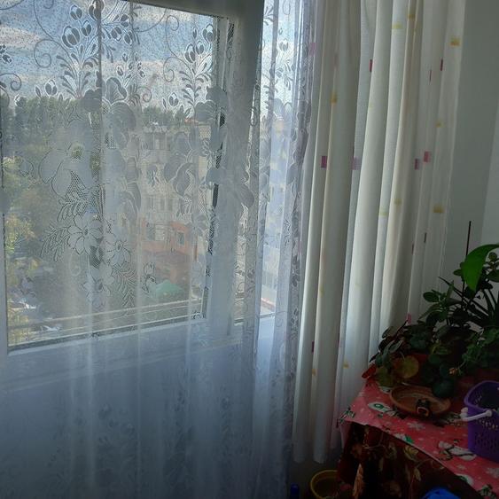 Apartament cu 3 camere decomandat în Calarași 4