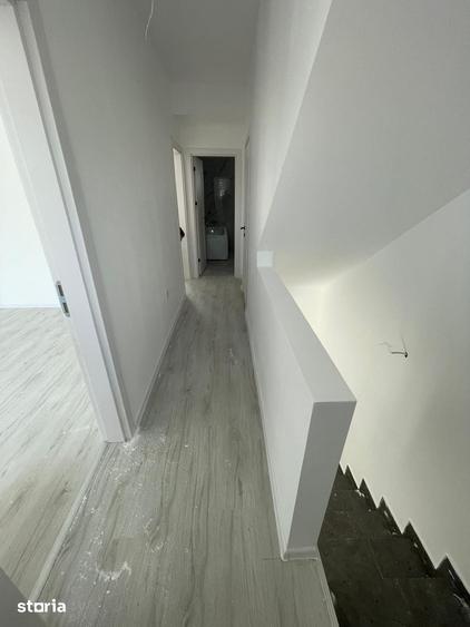 Casă cu 3 camere cu Teren 250 Mp în Central