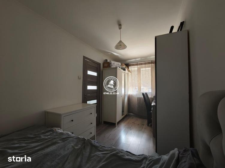 Apartament cu 3 camere semidecomandat în Tătărași