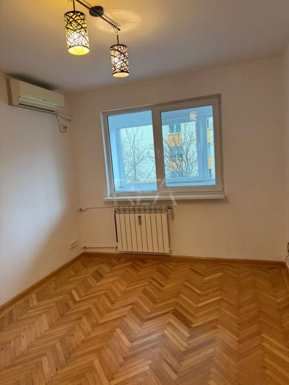 Apartament 2 camere Titan ,aproape de metrou - 4