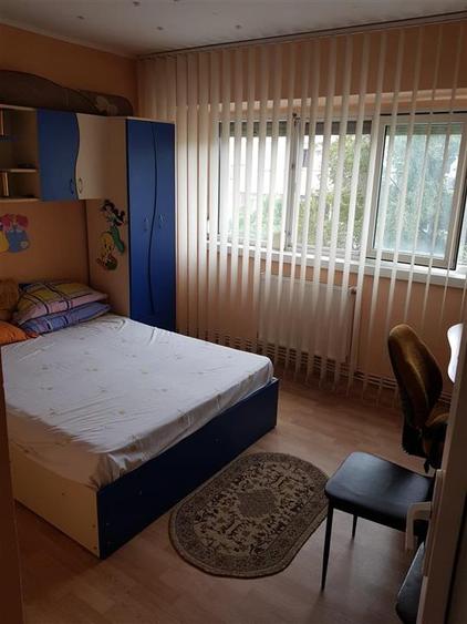 Apartament cu 2 camere decomandat în Radu Negru