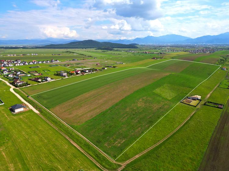 Teren Construcții intravilan de 500 mp, în Bod